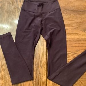 EUC Lululemon reversible full length leggings
